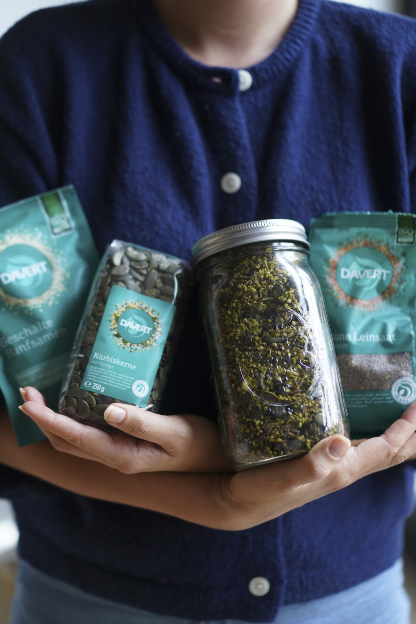 Matcha-Saaten-Granola