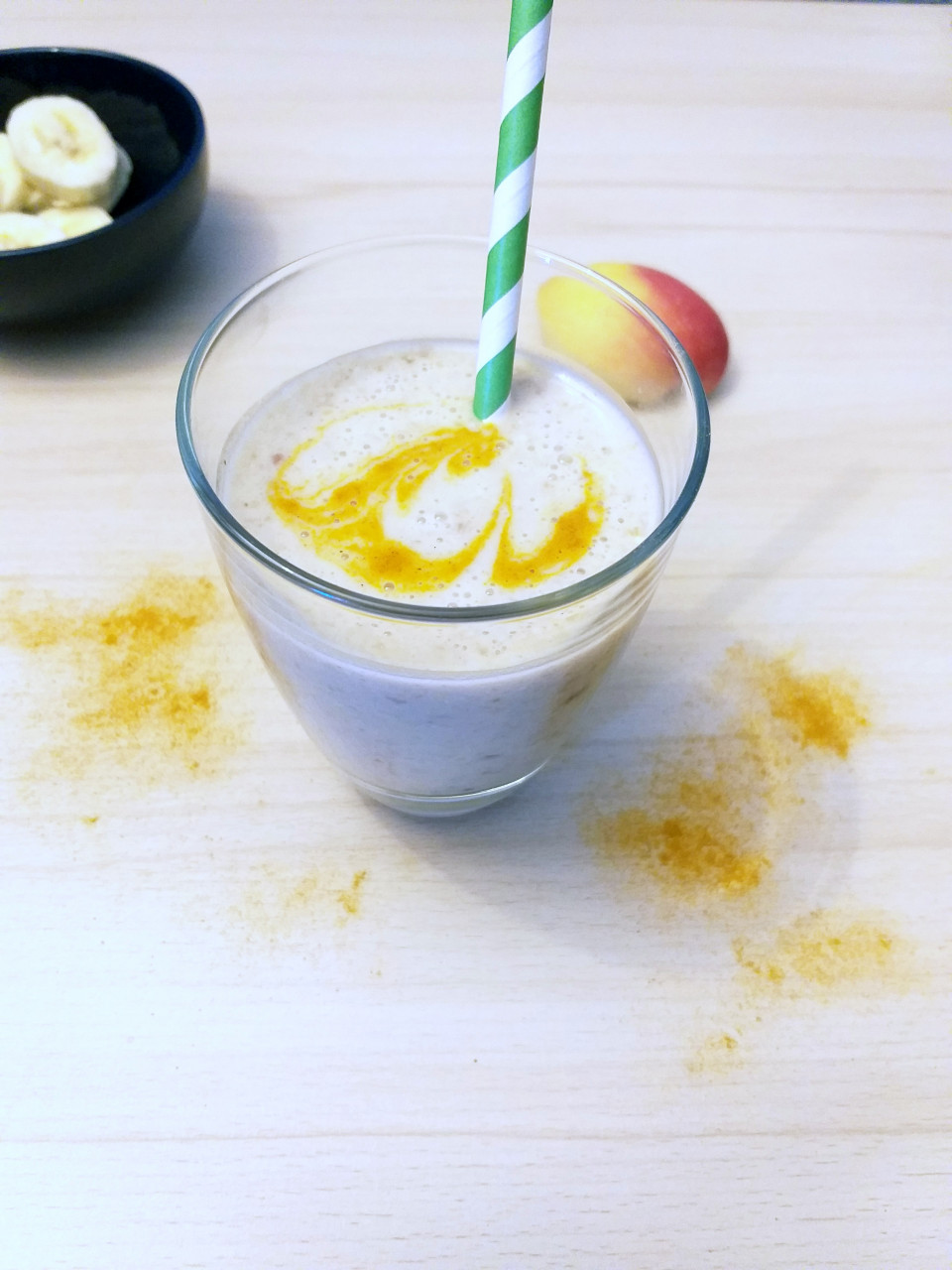 Spicy Apricot Milkshake