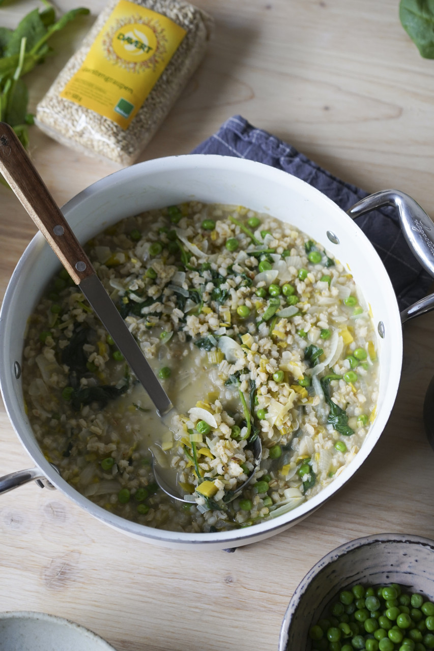 Grüner Graupeneintopf / Green Barley Stew